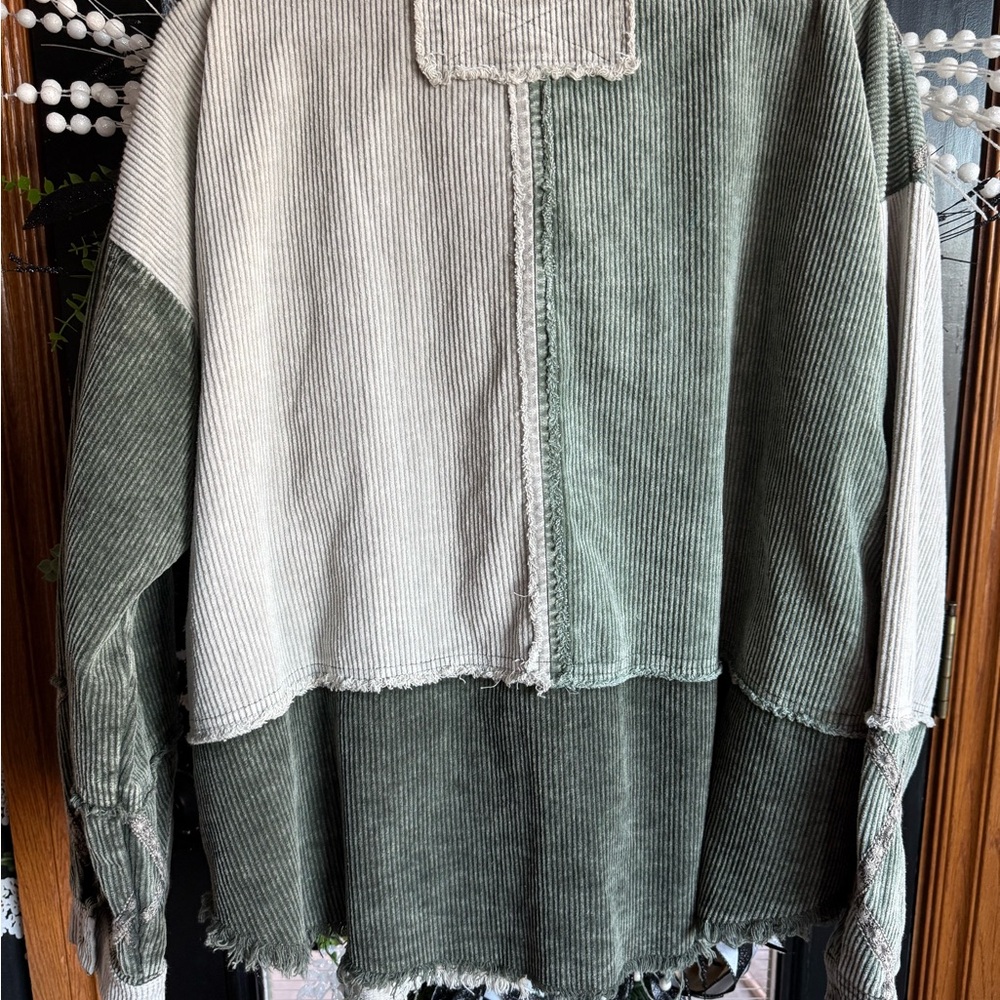 Oli & Hali Sagewood Stitch Corduroy Shacket - Picture 7 of 8